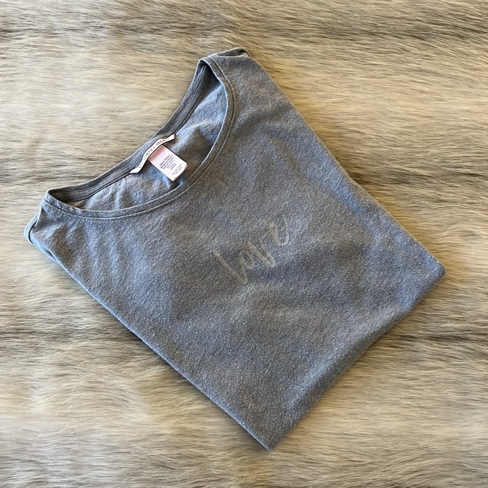 VICTORIA’S SECRET Gray XS Short Sleeve Scoop Neck Sleep Shirt LOVE Loungewear